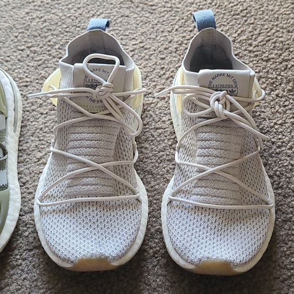 Adidas - Picture 2 of 4